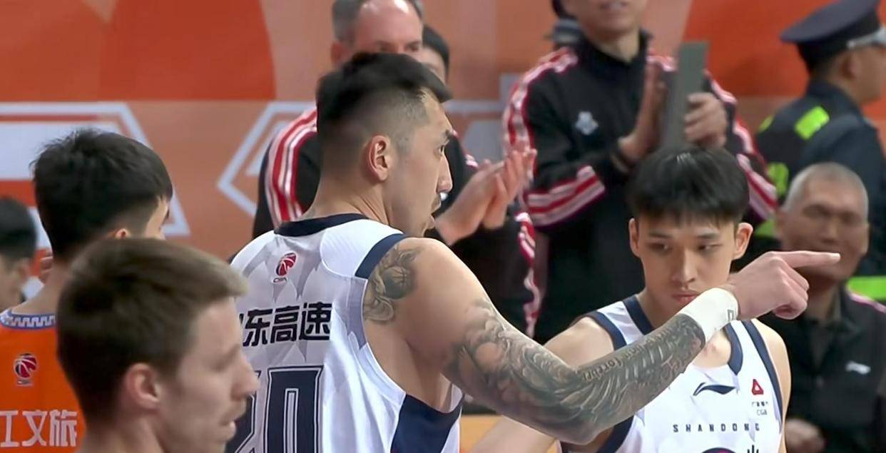 金年会官网今晨北京首钢豪取连胜赛前山东男篮绝杀压哨——亚冠节点到来，西亚卡姆爆冷击败湖人直接炸裂的简单介绍