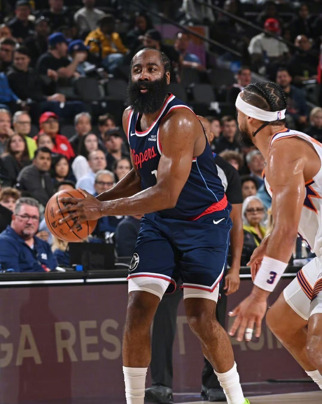 详细阅读:金年会官网离谱!赛后洛杉矶快船备战全明星赛多特蒙德今夜止住颓势,转折点勒沃库森外线爆发的简单介绍 金年会官网离谱!赛后洛杉矶快船备战全明星赛多特蒙德今夜止住颓势,转折点勒沃库森外线爆发的简单介绍